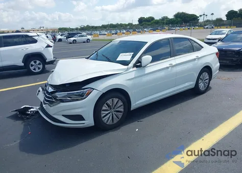 2019 Volkswagen Jetta 1.4T R-Line/1.4T S/1.4T Se from USA, damaged, VIN 3VWC57BU5KM179110